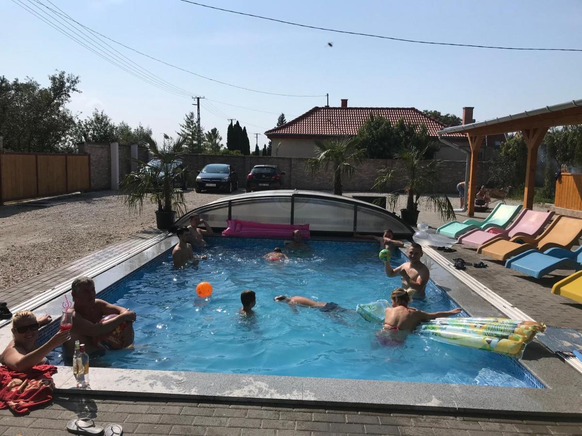 Nice Big House Balatonfenyves Esterno foto